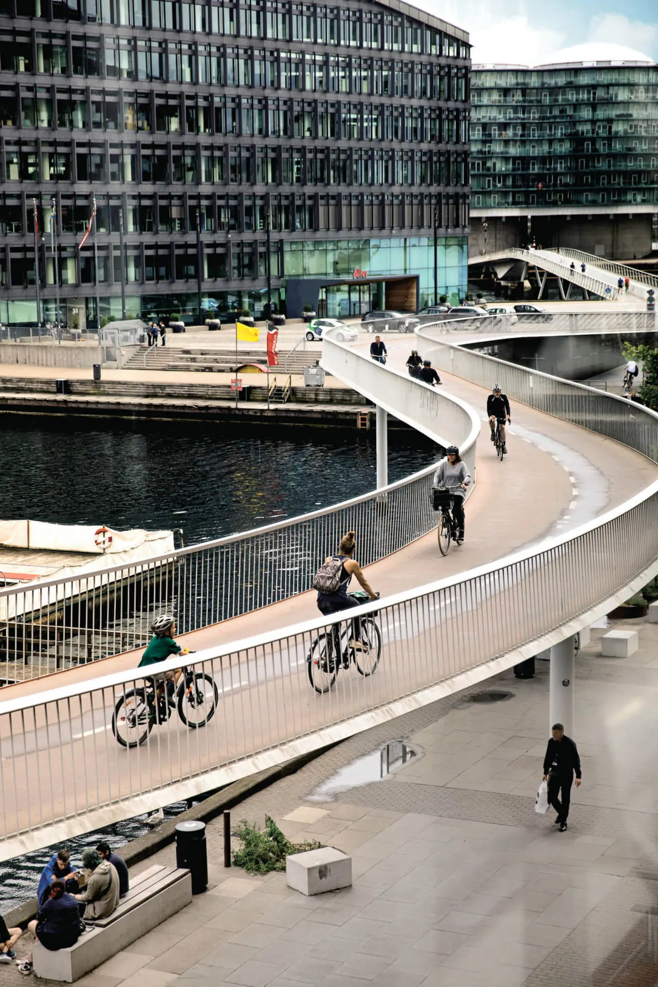 ヒュッゲの精神が宿る、デンマークの街づくり【デンマーク】｜JICA