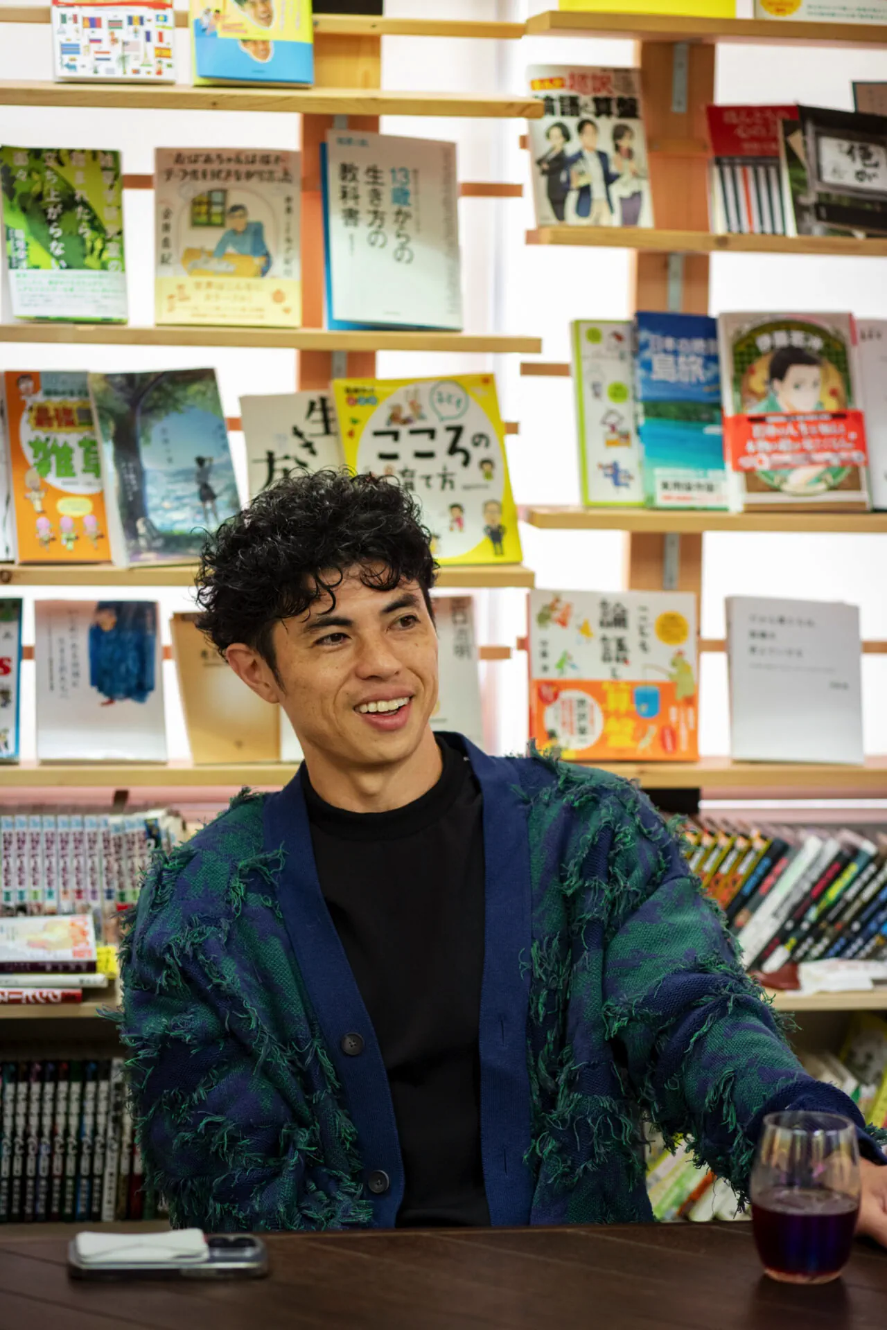 ウェブサイト限定ロングインタビュー】小島よしおさんが語る、子ども